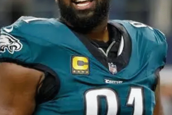 Fletcher Cox Age , Career, Family, Net Worth, Height Bio 2025.